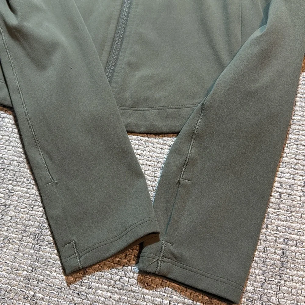 Athleta Moss Green cropped Salutation Jacket - Picture 6 of 7